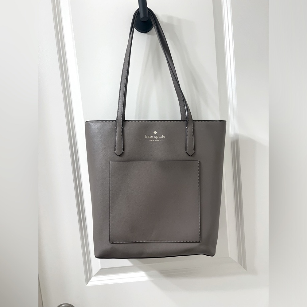 SOLD: Kate spade work tote